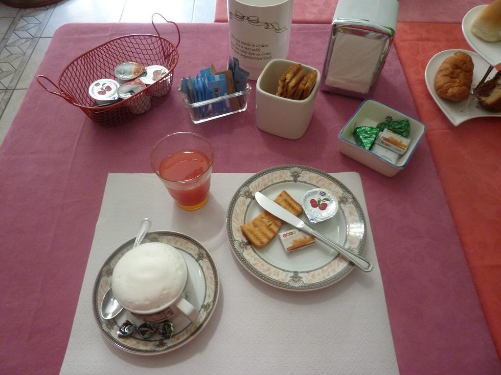 Albergo Junior Padua Buitenkant foto